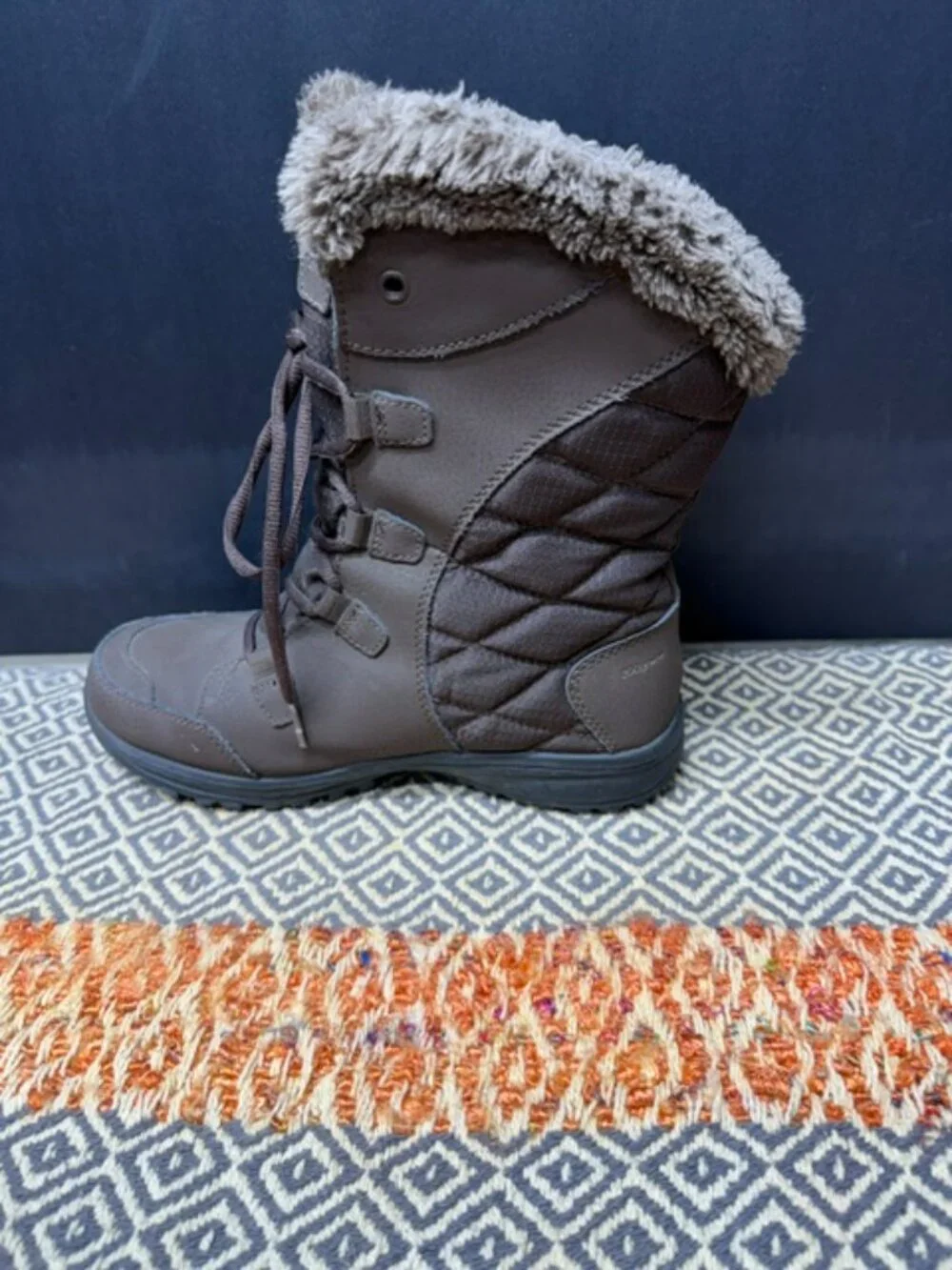 Columbia Ice Maiden II Snow Boots Woman's Size 7